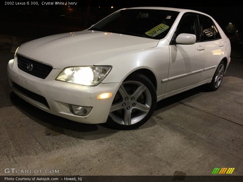 Crystal White / Ivory 2002 Lexus IS 300