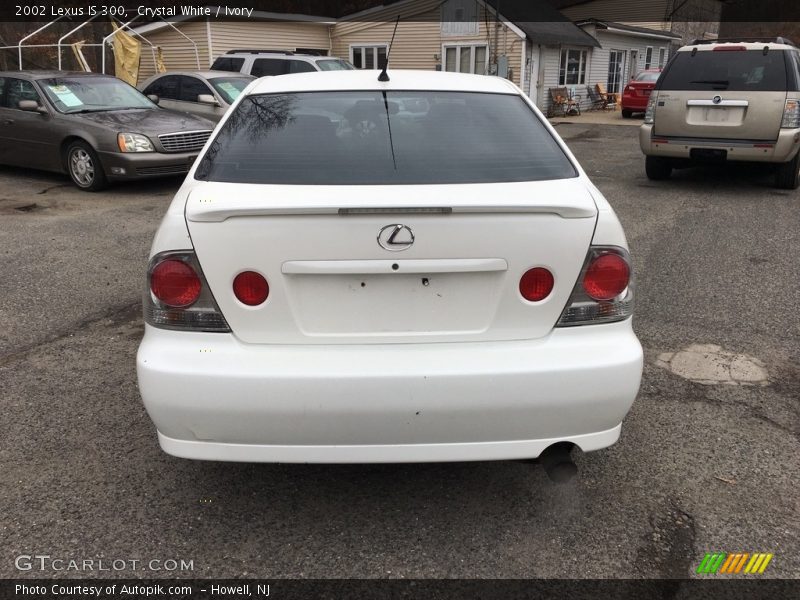 Crystal White / Ivory 2002 Lexus IS 300