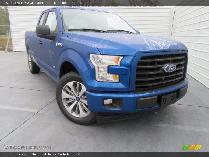 Lightning Blue / Black 2017 Ford F150 XL SuperCab