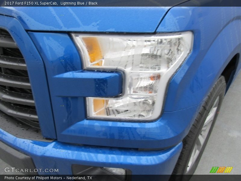 Lightning Blue / Black 2017 Ford F150 XL SuperCab