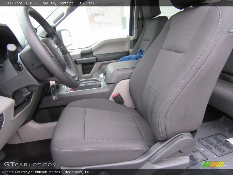 Lightning Blue / Black 2017 Ford F150 XL SuperCab