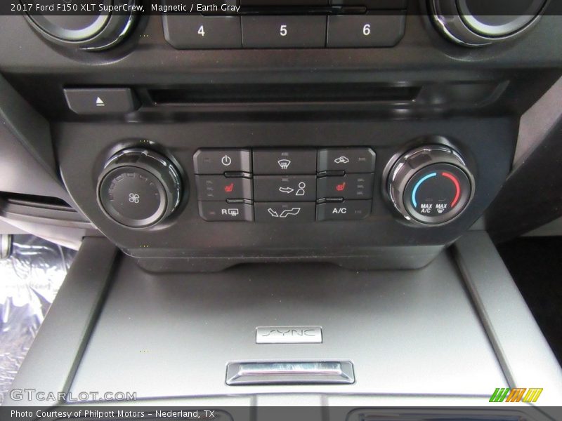 Magnetic / Earth Gray 2017 Ford F150 XLT SuperCrew