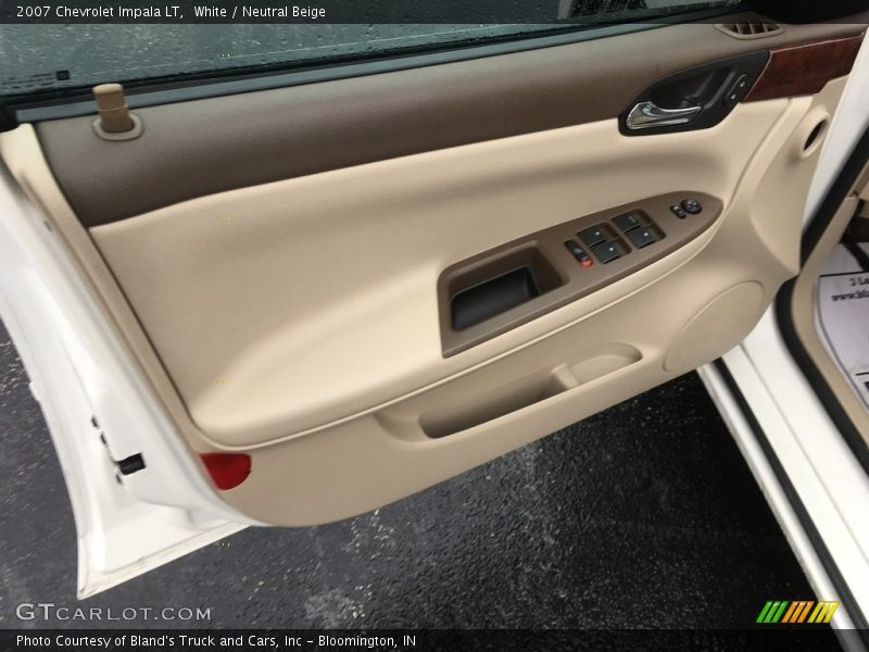 White / Neutral Beige 2007 Chevrolet Impala LT