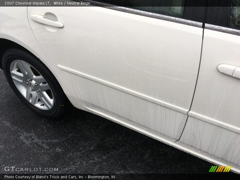 White / Neutral Beige 2007 Chevrolet Impala LT