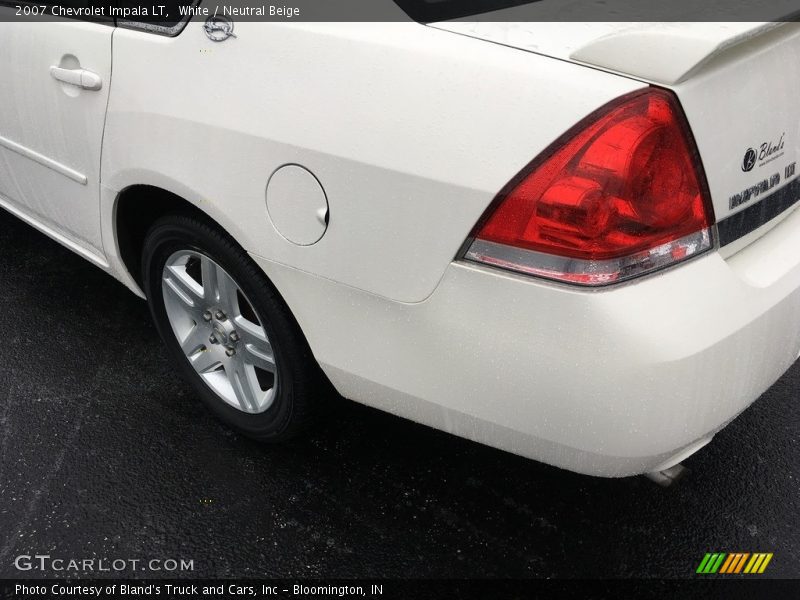 White / Neutral Beige 2007 Chevrolet Impala LT