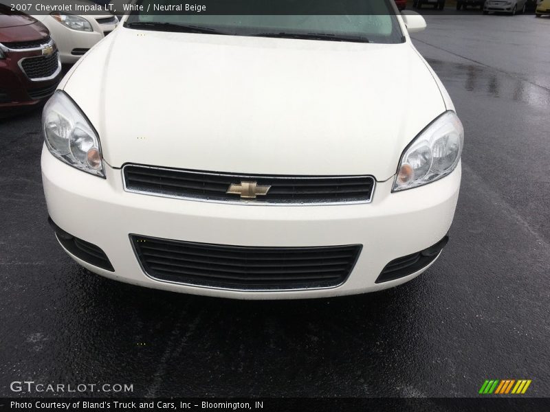 White / Neutral Beige 2007 Chevrolet Impala LT