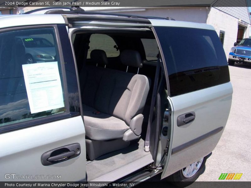 Satin Jade Pearl / Medium Slate Gray 2004 Dodge Caravan SE