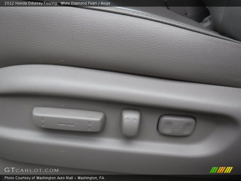 White Diamond Pearl / Beige 2012 Honda Odyssey Touring