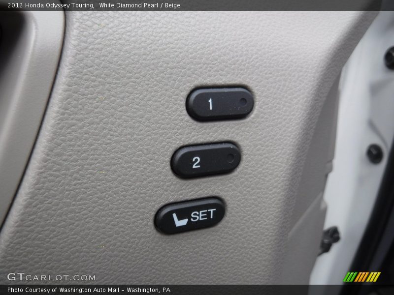 White Diamond Pearl / Beige 2012 Honda Odyssey Touring