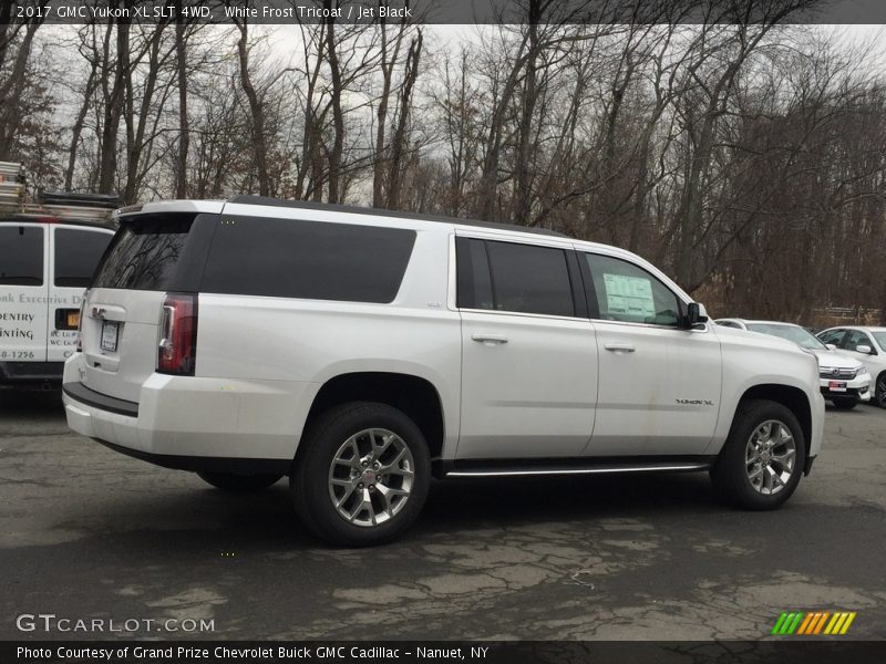 White Frost Tricoat / Jet Black 2017 GMC Yukon XL SLT 4WD