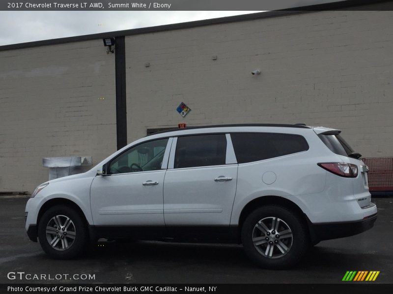 Summit White / Ebony 2017 Chevrolet Traverse LT AWD
