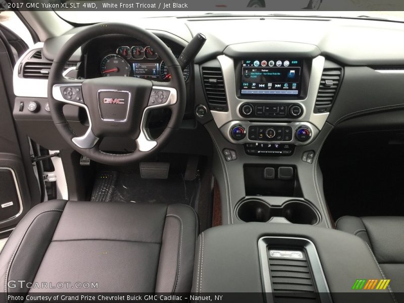 Dashboard of 2017 Yukon XL SLT 4WD