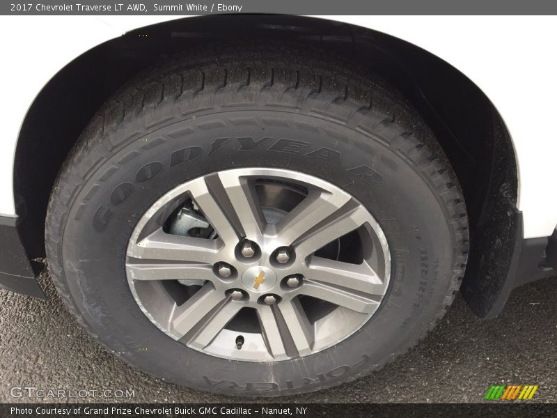 Summit White / Ebony 2017 Chevrolet Traverse LT AWD