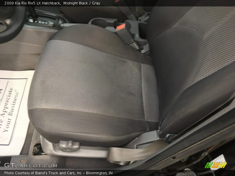 Midnight Black / Gray 2009 Kia Rio Rio5 LX Hatchback
