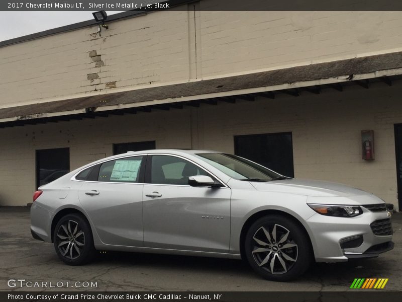 Silver Ice Metallic / Jet Black 2017 Chevrolet Malibu LT