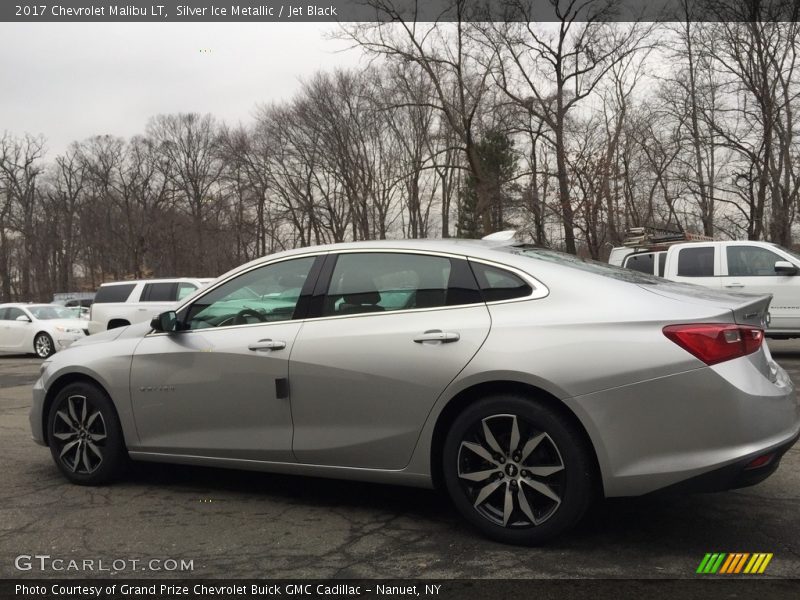 Silver Ice Metallic / Jet Black 2017 Chevrolet Malibu LT