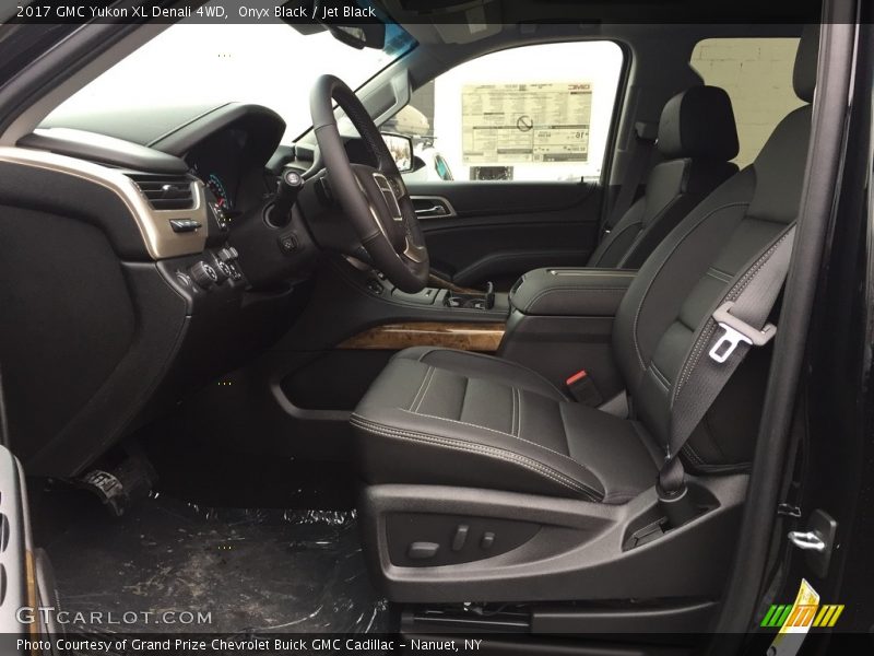  2017 Yukon XL Denali 4WD Jet Black Interior