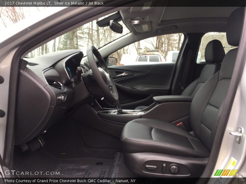 Silver Ice Metallic / Jet Black 2017 Chevrolet Malibu LT