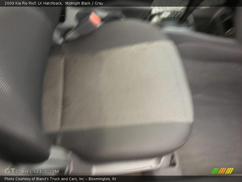 Midnight Black / Gray 2009 Kia Rio Rio5 LX Hatchback