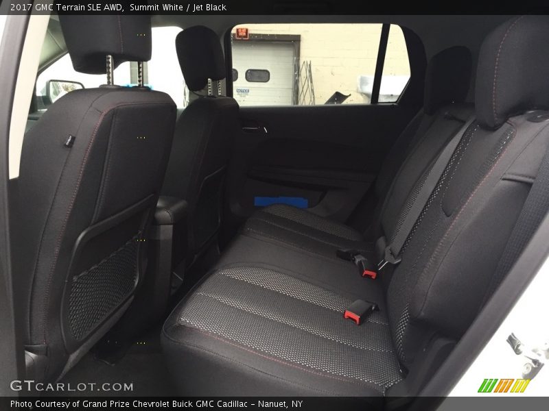 Summit White / Jet Black 2017 GMC Terrain SLE AWD