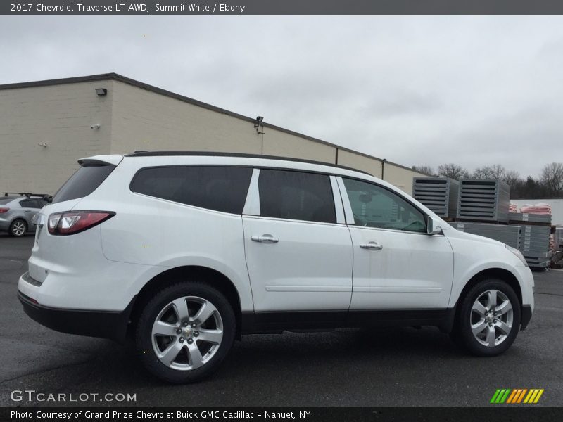 Summit White / Ebony 2017 Chevrolet Traverse LT AWD
