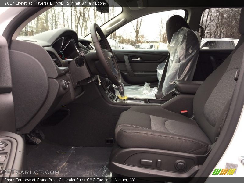 Summit White / Ebony 2017 Chevrolet Traverse LT AWD