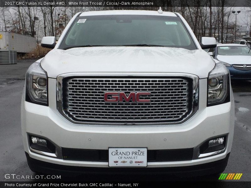 White Frost Tricoat / Cocoa/­Dark Atmosphere 2017 GMC Yukon XL Denali 4WD