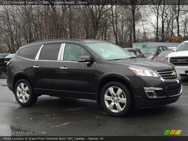 Tungsten Metallic / Ebony 2017 Chevrolet Traverse LT AWD