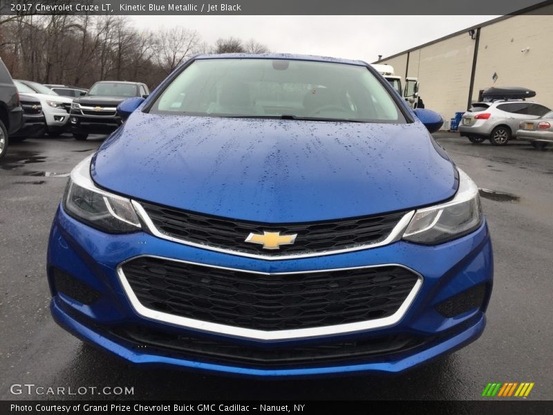 Kinetic Blue Metallic / Jet Black 2017 Chevrolet Cruze LT