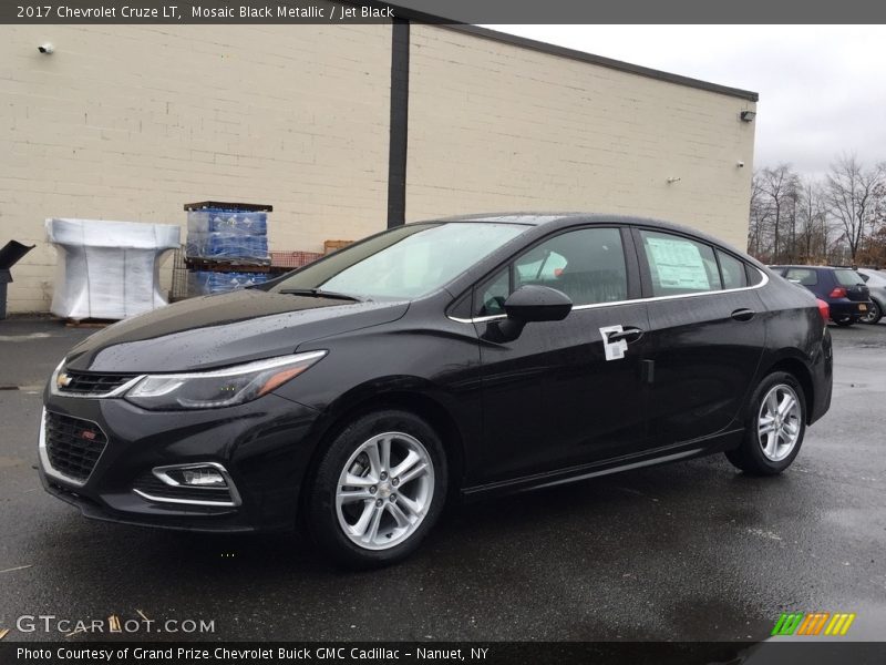 Mosaic Black Metallic / Jet Black 2017 Chevrolet Cruze LT