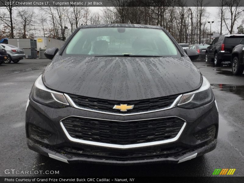 Tungsten Metallic / Jet Black 2017 Chevrolet Cruze LT