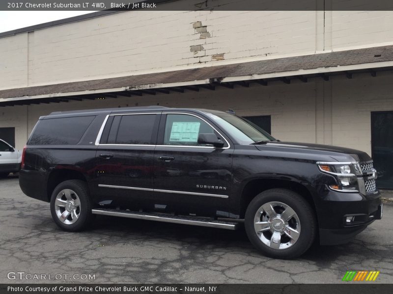 Black / Jet Black 2017 Chevrolet Suburban LT 4WD