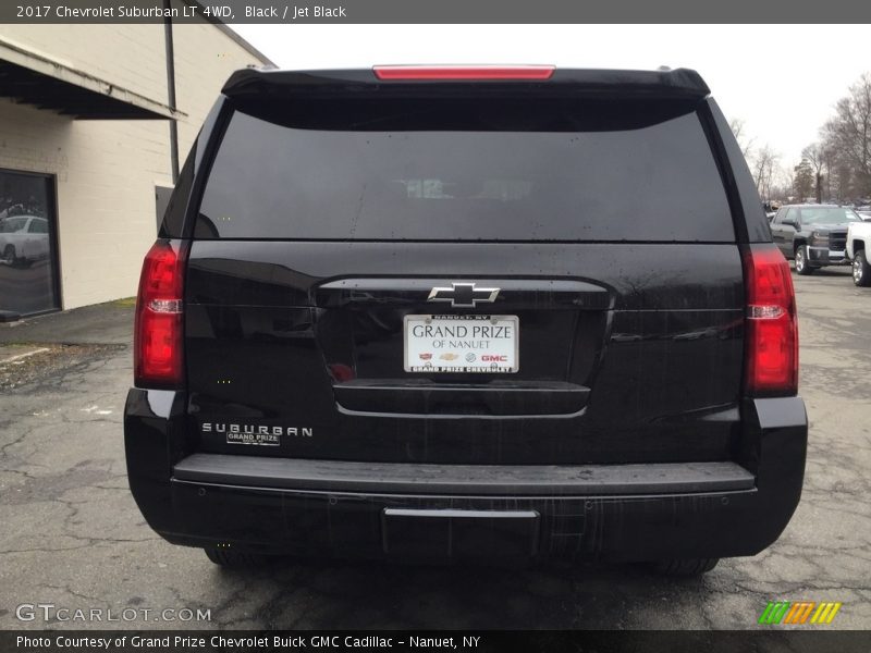 Black / Jet Black 2017 Chevrolet Suburban LT 4WD