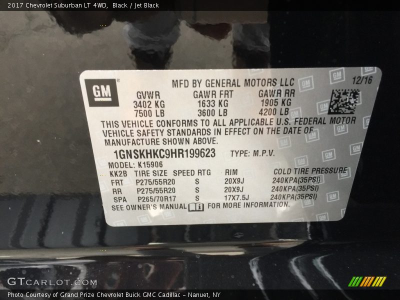 Black / Jet Black 2017 Chevrolet Suburban LT 4WD