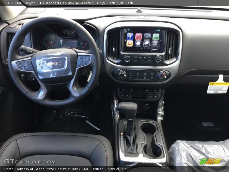 Onyx Black / Jet Black 2017 GMC Canyon SLE Extended Cab 4x4 All-Terrain
