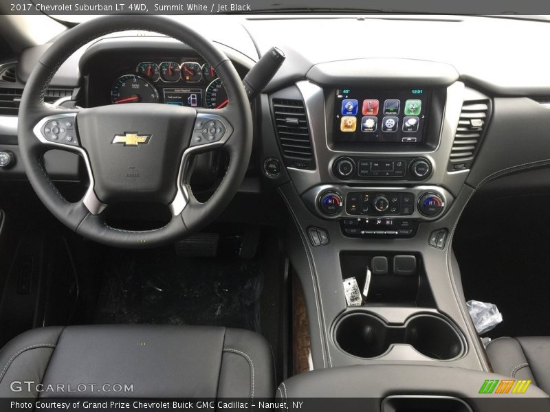 Summit White / Jet Black 2017 Chevrolet Suburban LT 4WD
