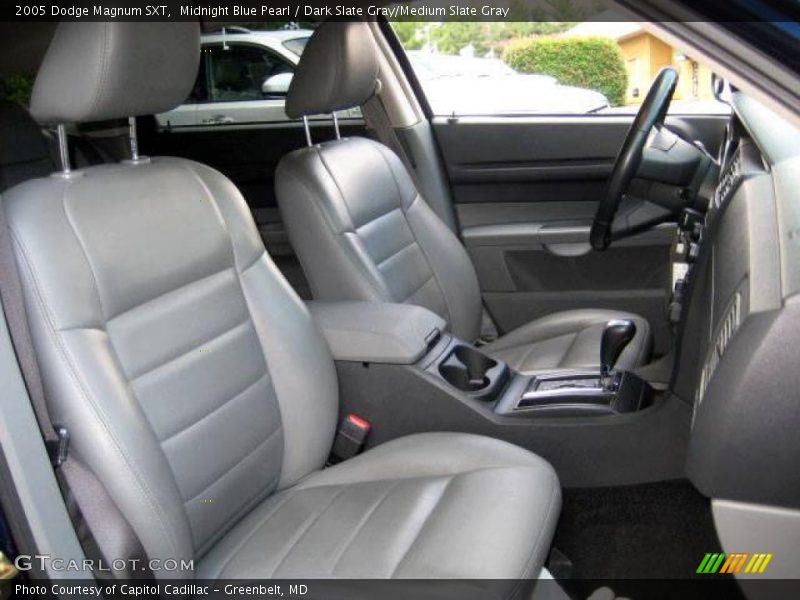 Midnight Blue Pearl / Dark Slate Gray/Medium Slate Gray 2005 Dodge Magnum SXT