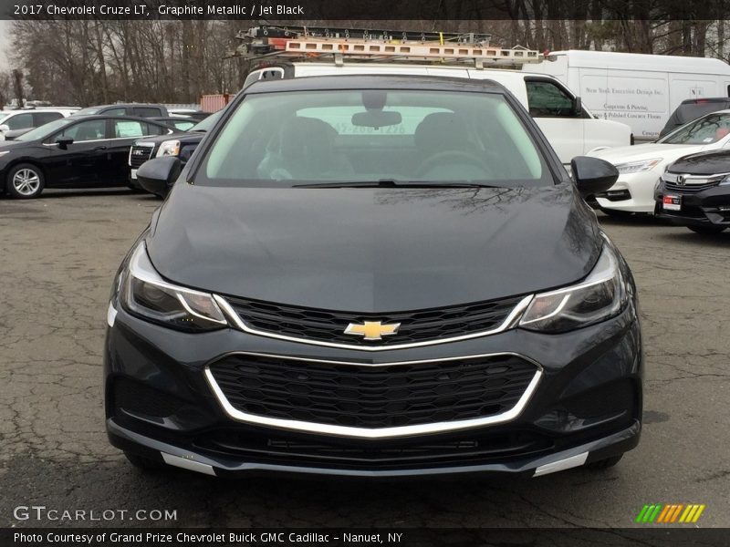 Graphite Metallic / Jet Black 2017 Chevrolet Cruze LT