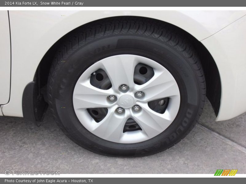 Snow White Pearl / Gray 2014 Kia Forte LX