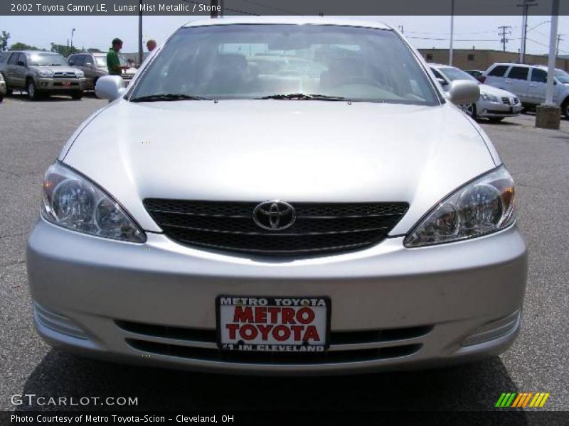 Lunar Mist Metallic / Stone 2002 Toyota Camry LE