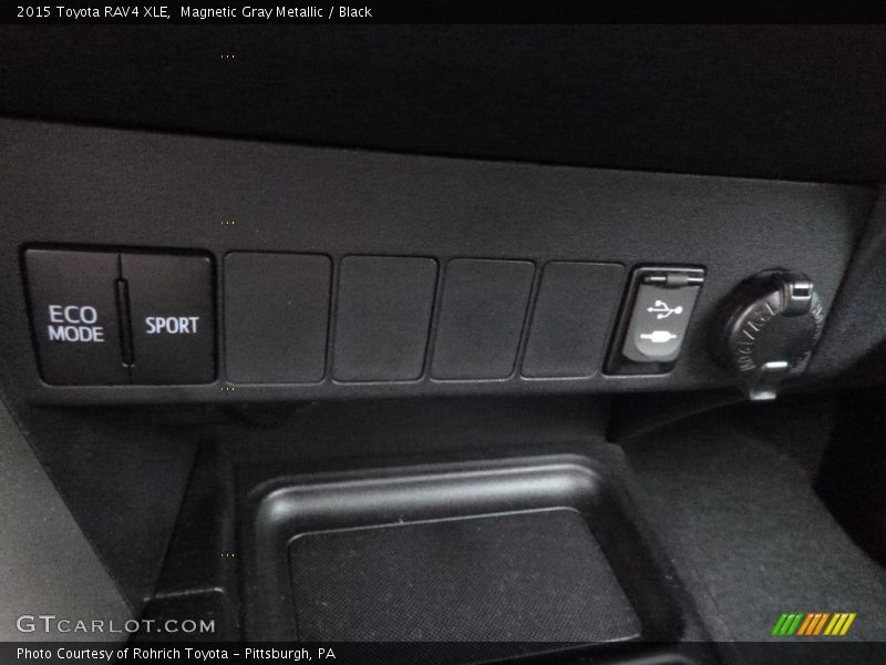 Magnetic Gray Metallic / Black 2015 Toyota RAV4 XLE