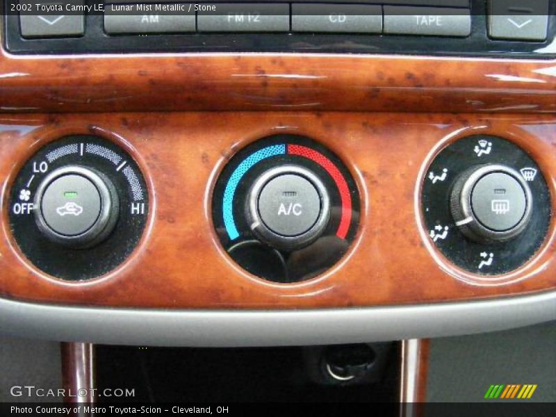 Lunar Mist Metallic / Stone 2002 Toyota Camry LE