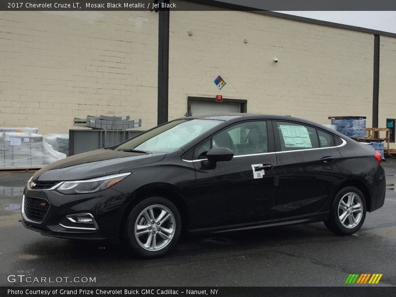 Mosaic Black Metallic / Jet Black 2017 Chevrolet Cruze LT