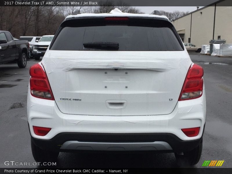 Summit White / Jet Black 2017 Chevrolet Trax LT AWD