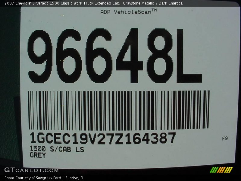 Graystone Metallic / Dark Charcoal 2007 Chevrolet Silverado 1500 Classic Work Truck Extended Cab