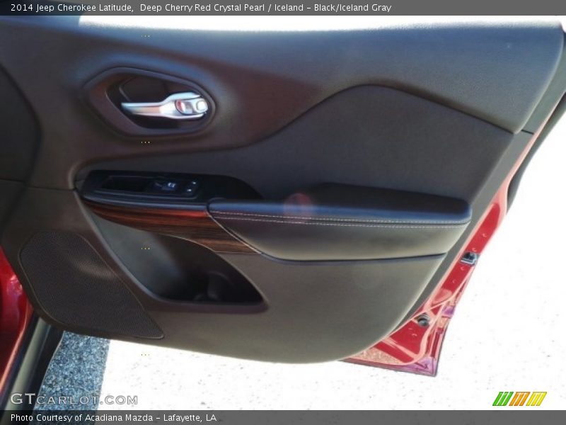 Deep Cherry Red Crystal Pearl / Iceland - Black/Iceland Gray 2014 Jeep Cherokee Latitude