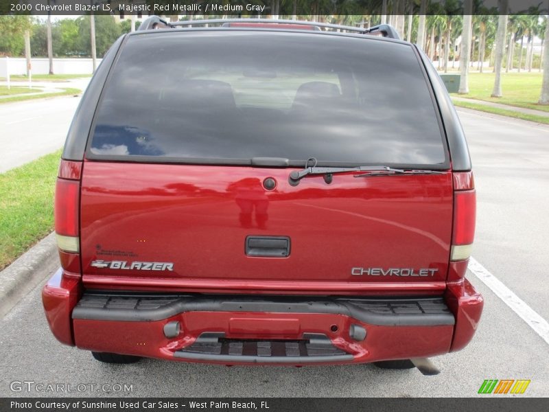 Majestic Red Metallic / Medium Gray 2000 Chevrolet Blazer LS