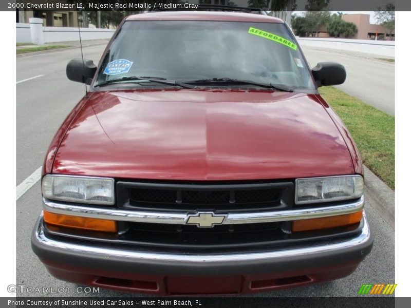 Majestic Red Metallic / Medium Gray 2000 Chevrolet Blazer LS