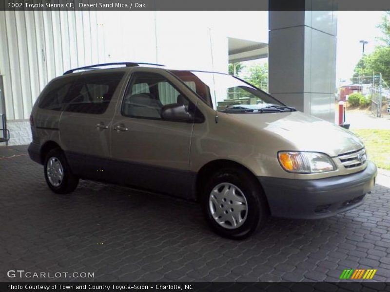 Desert Sand Mica / Oak 2002 Toyota Sienna CE