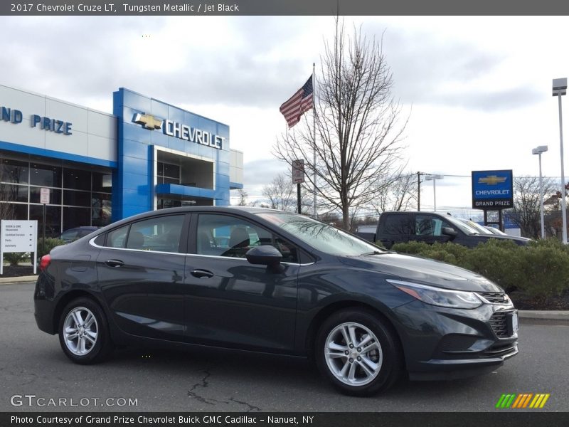 Tungsten Metallic / Jet Black 2017 Chevrolet Cruze LT